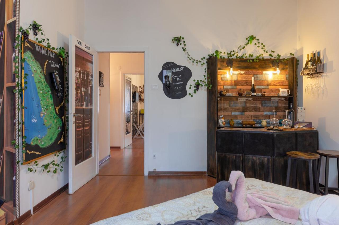 Hostel Art Триест Экстерьер фото